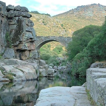 El Desvan De Gredos Наваредонда де Гредос Екстериор снимка