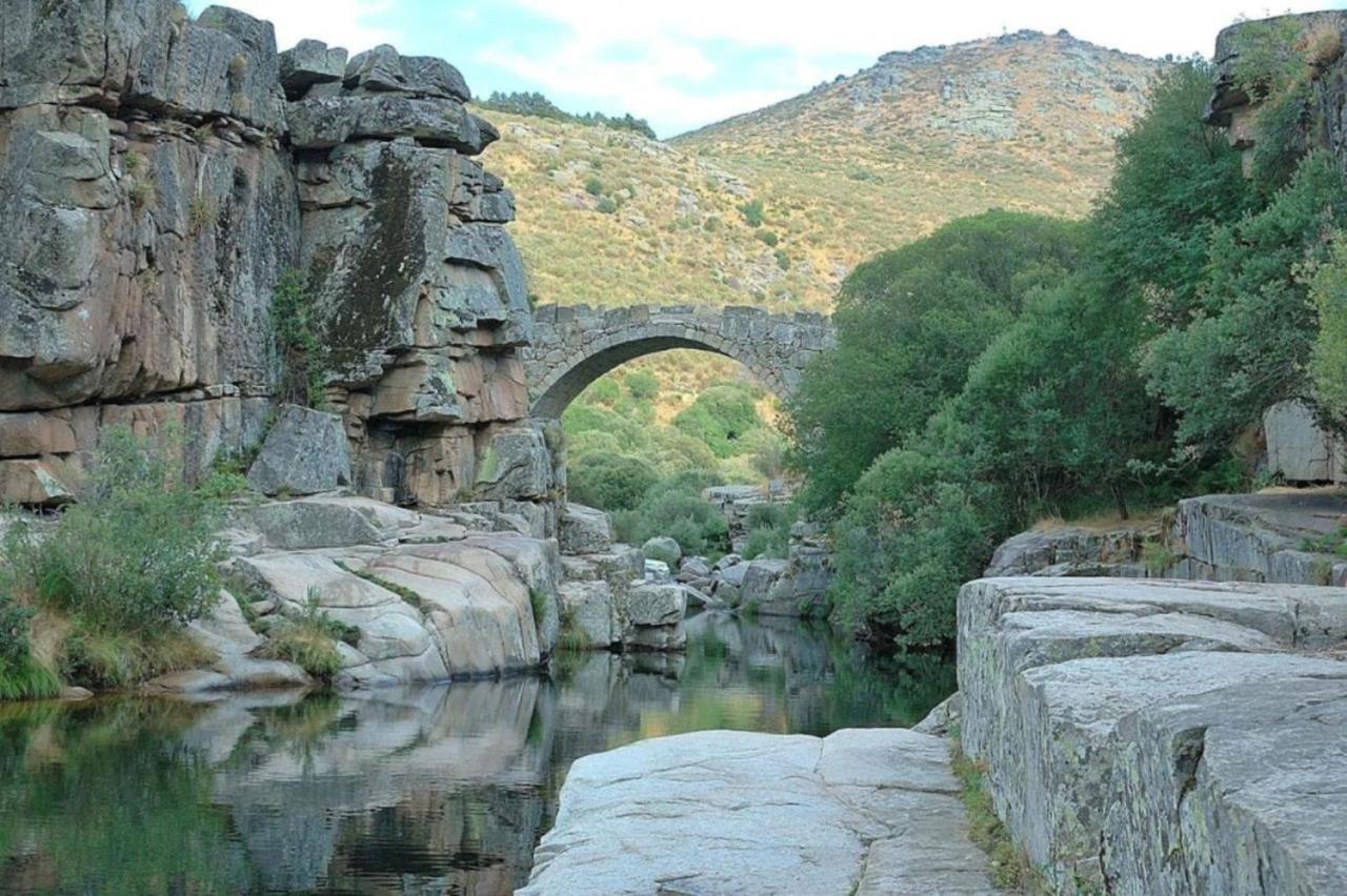 El Desvan De Gredos Наваредонда де Гредос Екстериор снимка